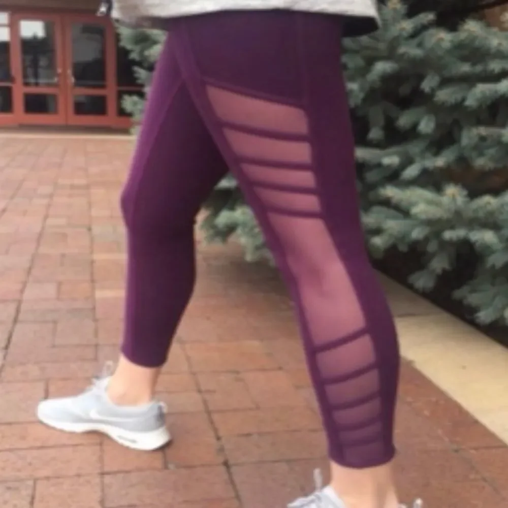 Lululemon Wild & Free Tights Mesh Panel Modo Style Sz 2